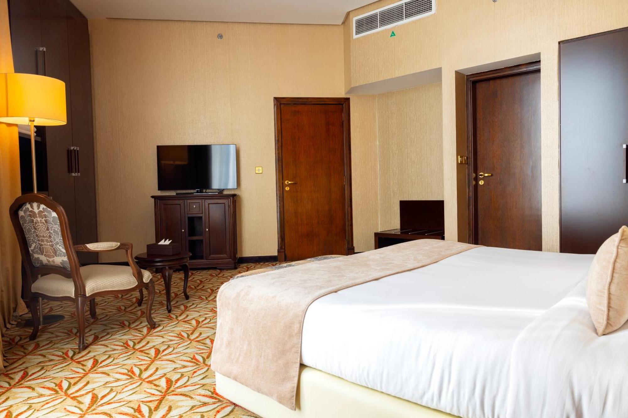 City Gate Hotel Doha Exteriör bild